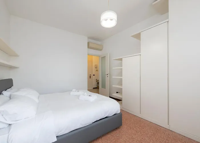 Homelovers Bright&white House Navigli District