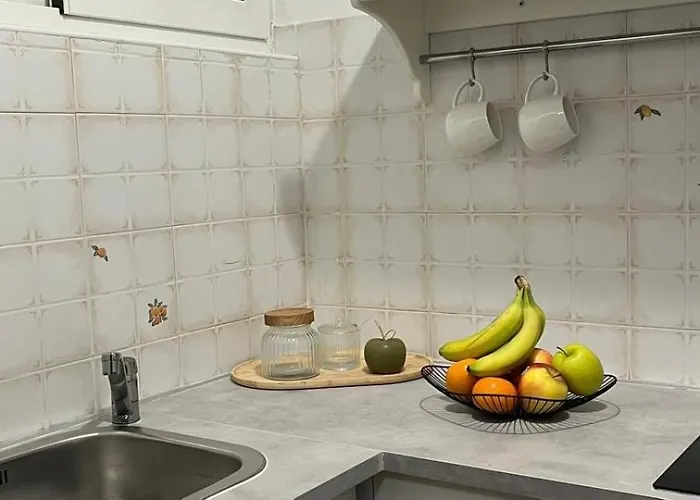 Entire 200 Meters From The Blue Metro Line Appartamento Milano