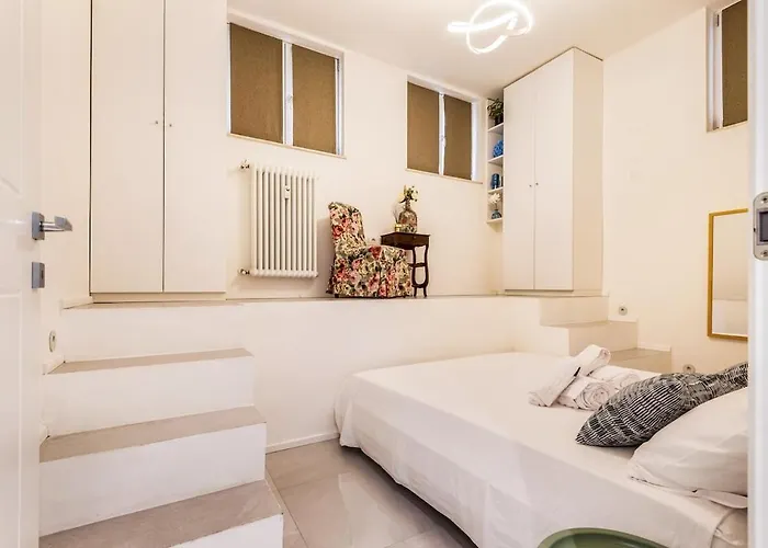 公寓 Modern Design 5 Minutes San Raffaele *