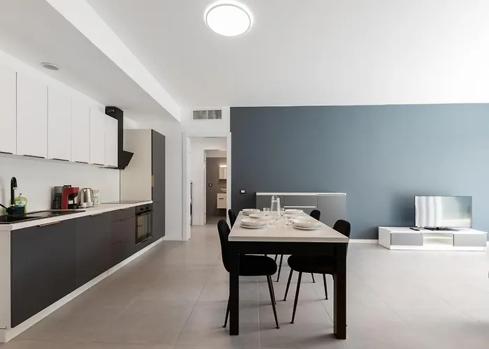 San Siro 700 M - 20 Min - Apt2 * Milánó