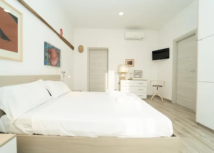 Large Modern With Wifi And Ac *