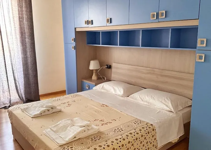 Bilocale Romolo M2, Navigli & Forum