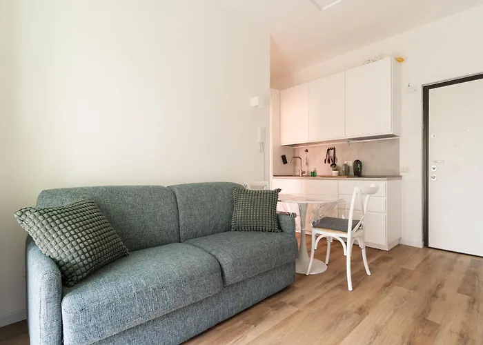 Guesthost - Comfy Balcony X4 Turro Milán