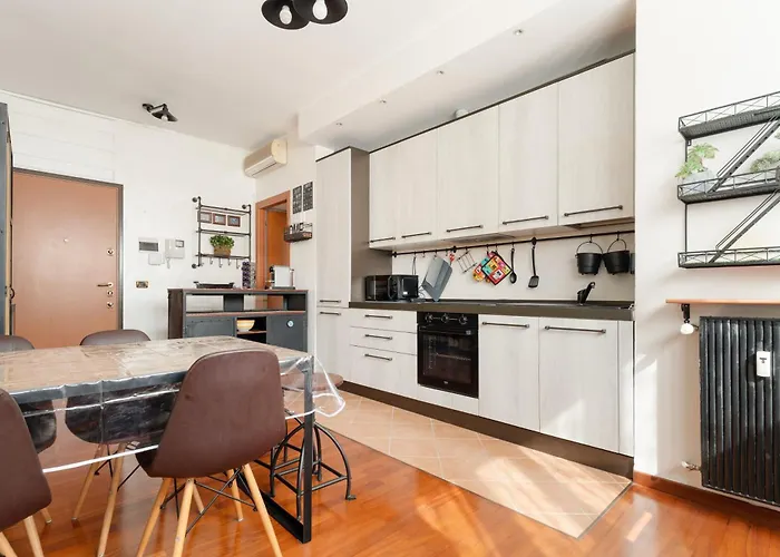 Guesthost - Fiera Cozy X4 Apartment