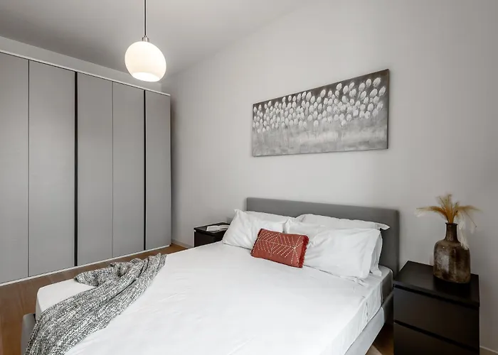 Stayeasy Watt6 - Stylish 1-bedroom Trendy Area *