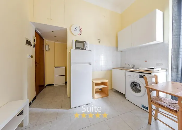 Casa Dell'amicizia * מילאנו