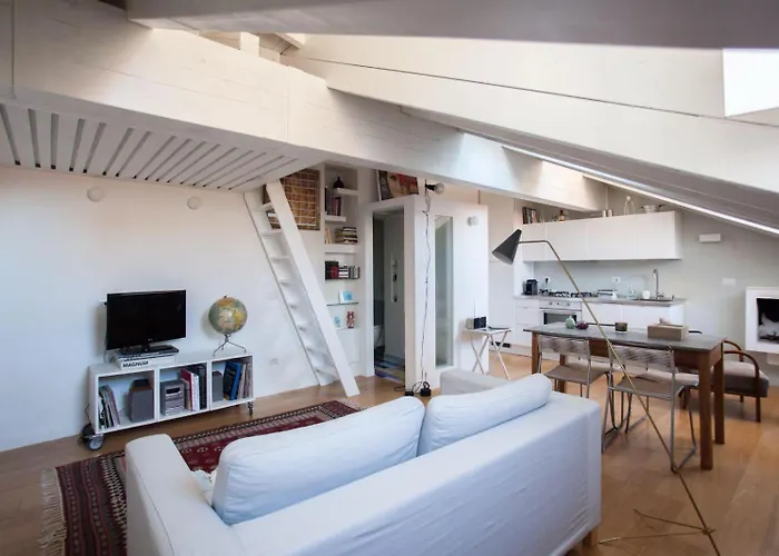 Charming Loft On The Navigli