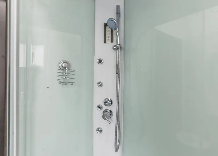 New Near Station 3 Bedroom Appartamento *