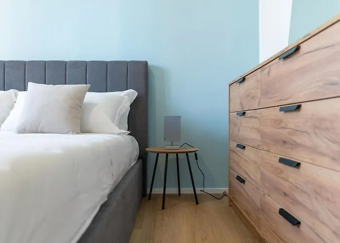 Lägenhet New Modern In *