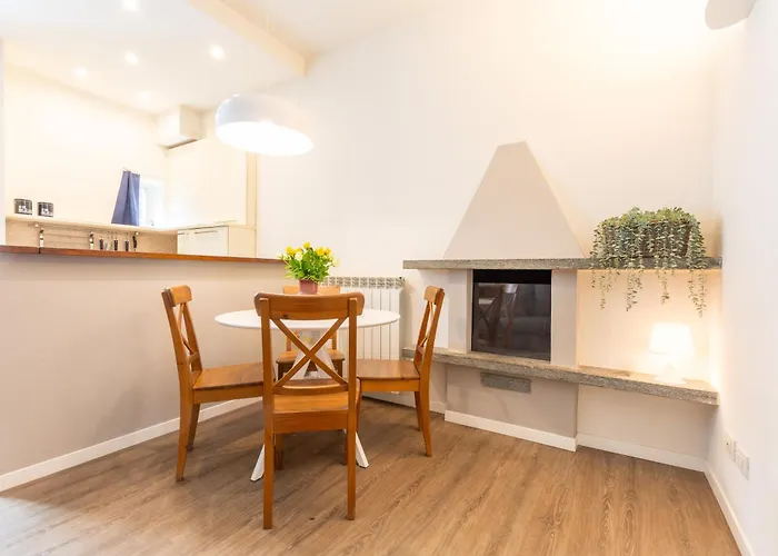 Stylish Apartment-Near Corso Como-Metro Garibaldi Apartmán *