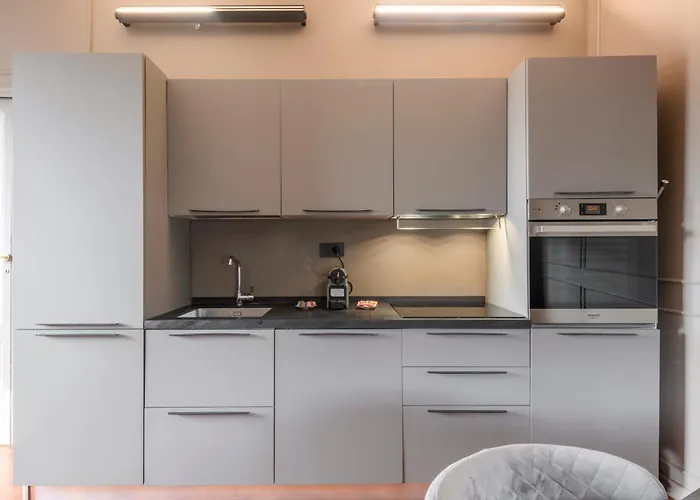 Palermo, 18 - Two-room With Terrace *