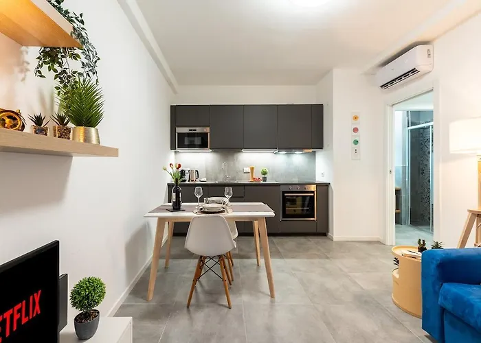 Design - Navigli & Darsena At 2 Min Апартаменты *