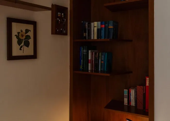 Youhosty - Palestrina 16 Big Апартаменты Милан