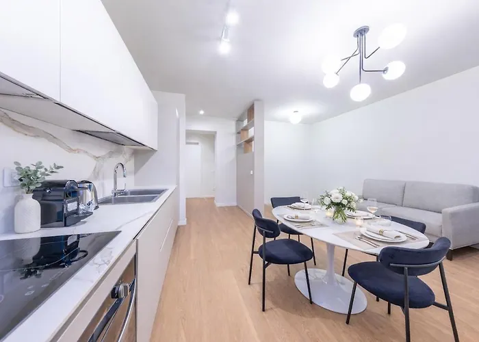 Centre Luxury, 2bdr, Sleeps 5 * Milano