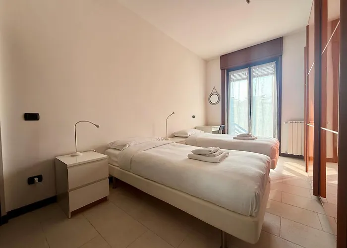 Bocconi Park View Near Prada *