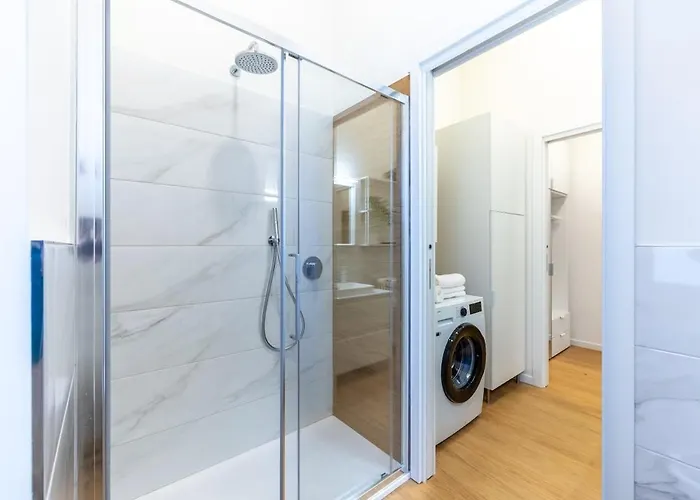 Linate-duomo - With Private Garden Apartment