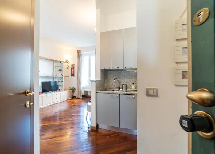 Appartement Duomo-bocconi-navigli Area, Elegant & Peaceful Retreat