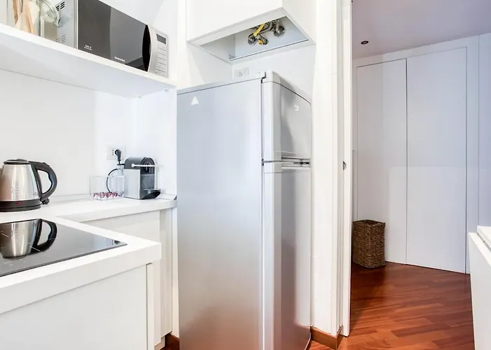 Easylife - - Montenero 10 - Porta Romana Appartamento