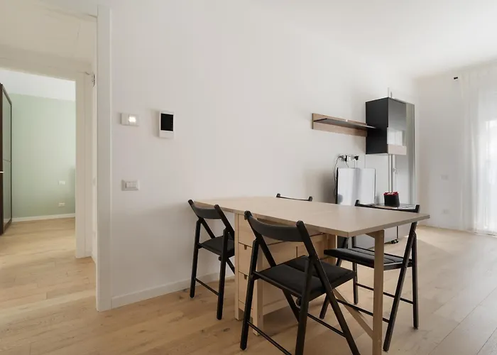 Guesthost - Cascina Merlata Lovely Nest Apartment *