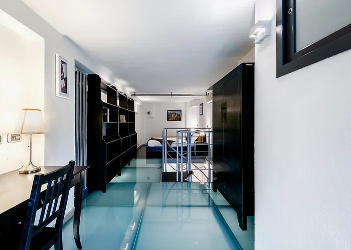 Apartment Stayeasy Lodi82 - Modern Loft Metro M3 Brenta Milan