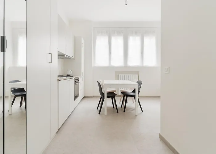 Guesthost - Comfy Near Gambara Mm1 Milano