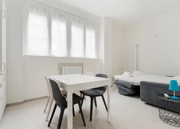 Guesthost - Comfy Near Gambara Mm1 Daire