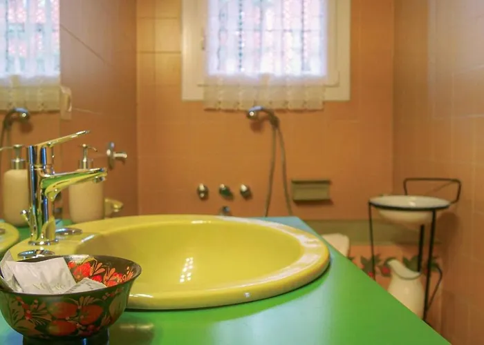 Scheiwiller - * Milan