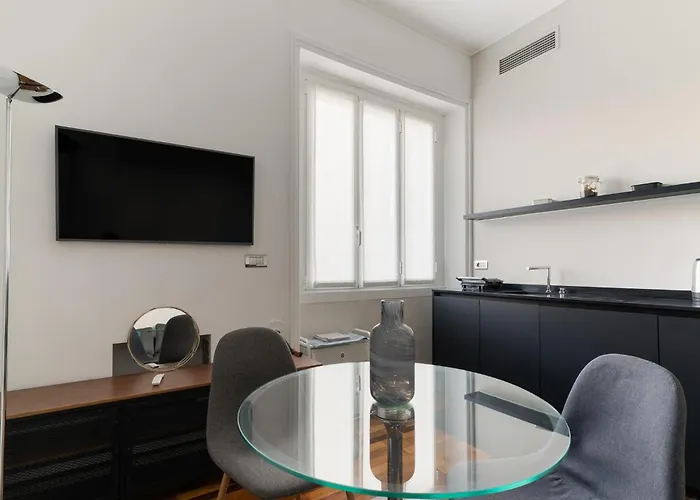 Guesthost - Cairoli Cozy Appartement Milaan