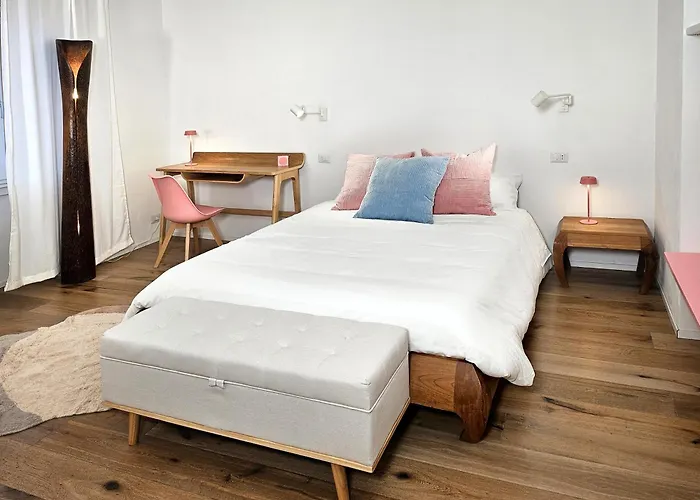 아파트 Nel Cuore Del Quartiere Isola, All'ombra Del Bosco Verticale 밀라노