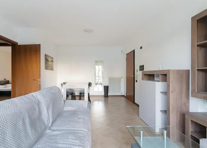 Apartmán Guesthost - Rogoredo Cozy Flat With Garden Milán