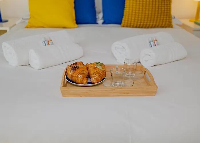 2 Bdr Flat - Direct Tram 15 Min Duomo *