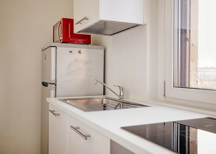 Modern And Strategic 1-br Flat A - Station Apartamento Milán