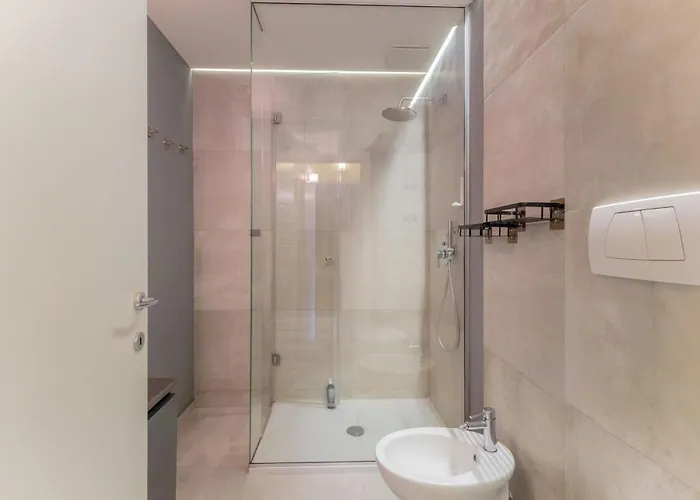 Duomo - New Bright ミラノ