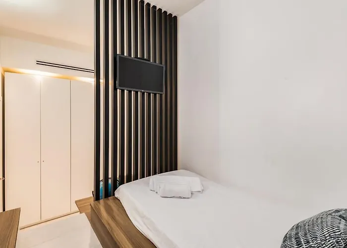 Modern Design 5 Minutes San Raffaele *