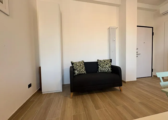 Linate Airport Easy * Milano