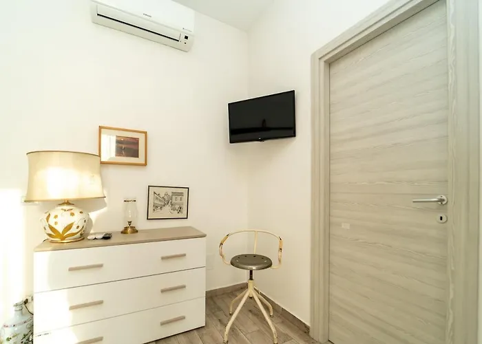Large Modern With Wifi And Ac شقة