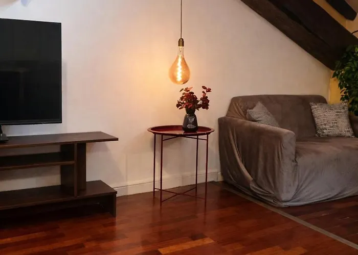 Apartamento Bright Attic 120sqm In Garibaldi Quarter