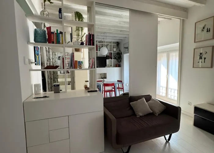 Your Spot In 아파트