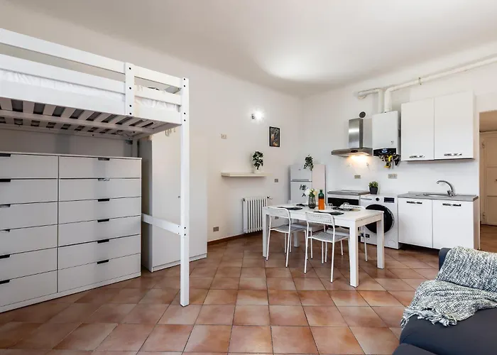 Stayeasy Ripa27 - 4 Pax With Navigli View * Milan