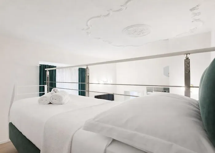 Black Lux 2br In Close To Navigli * Mailand