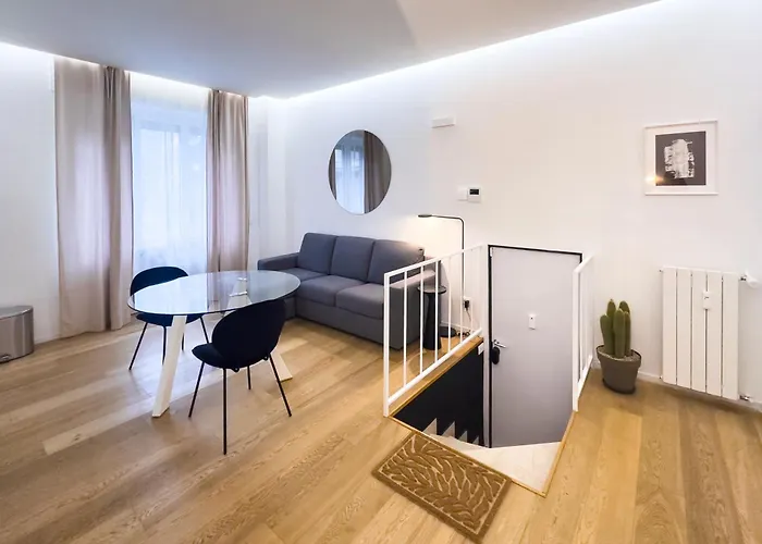 Boutique 60mq Tra Sempione & Citylife With Space Apartman