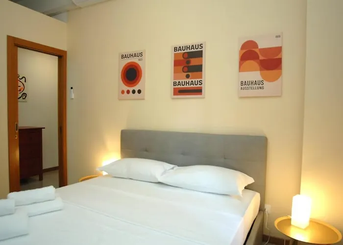 Jasmine House - Eco Design,