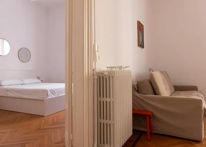 Stylish Walking Distance Duomo Mirable Pm Lägenhet *