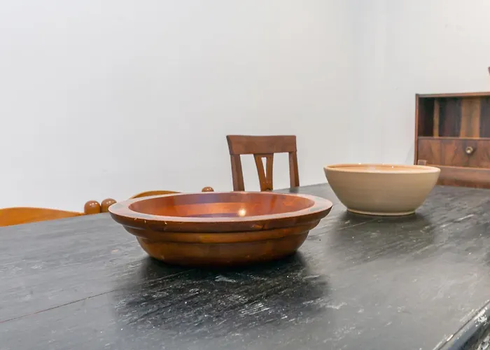 Friends & Family House *