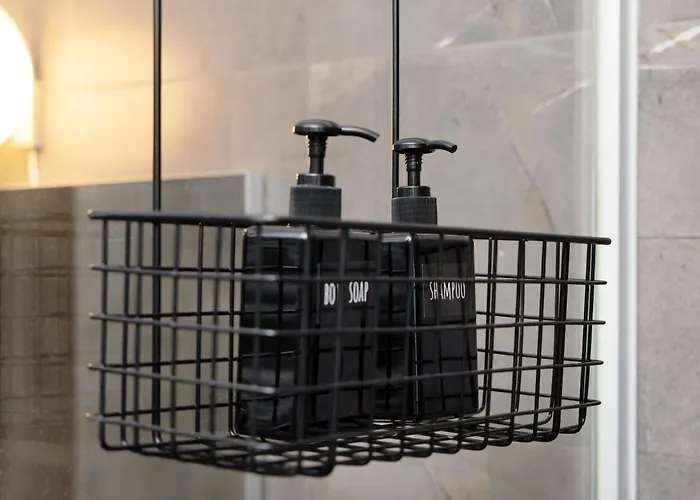 Апартаменты Relaxing Light Space I Santa Giulia I Metro M3 Милан