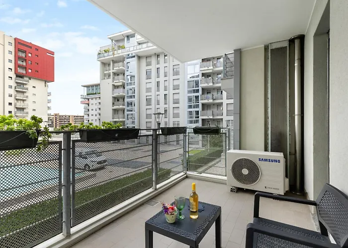 Апартаменты Relaxing Light Space I Santa Giulia I Metro M3 *