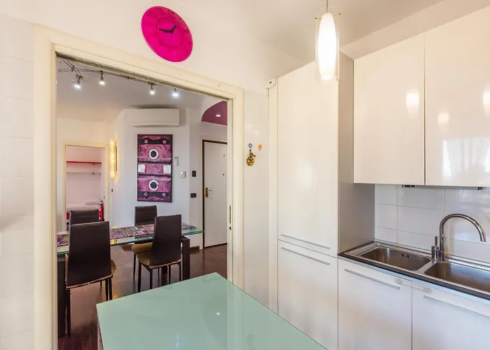 I-host Spacious 2br With 2 Baths & Balcony Apartment Mailand