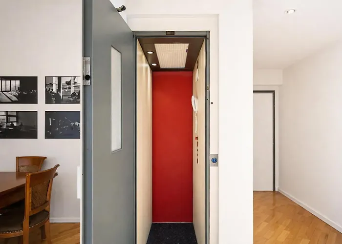 Elegant 3br 15 Min Walk To The Duomo, 2 Min To Sempione * Milán