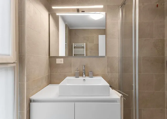 Bilocale Con Terrazzo Vicino M1 - San Siro * Milán