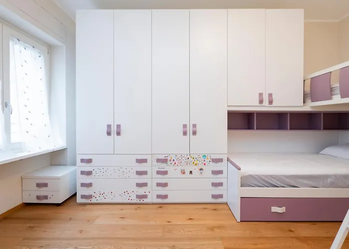 I Host - Nazario Sauro 14 Mediolan